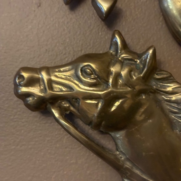 COPY - Mid-Century Modern Brass Cast Eagle Wall Decor- Soaring Eagle Metal Wall… - Picture 9 of 12